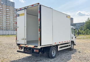 ISUZU KV100 (МРМ 3,5т) ИЗОТЕРМИЧЕСКИЙ ФУРГОН 4,2м С/П 50мм